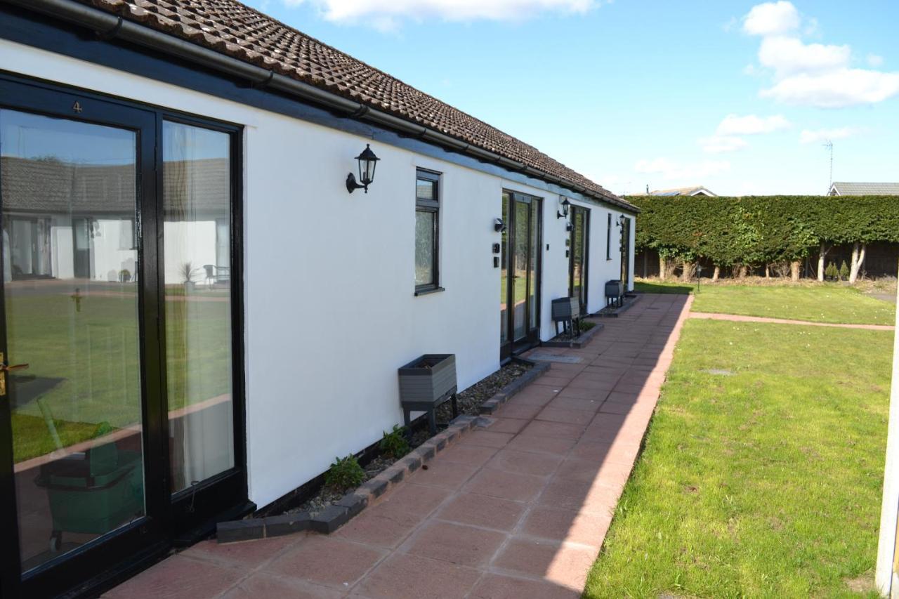 Number 6 - Lytton Tree Lodge, Reydon, Southwold Exterior foto